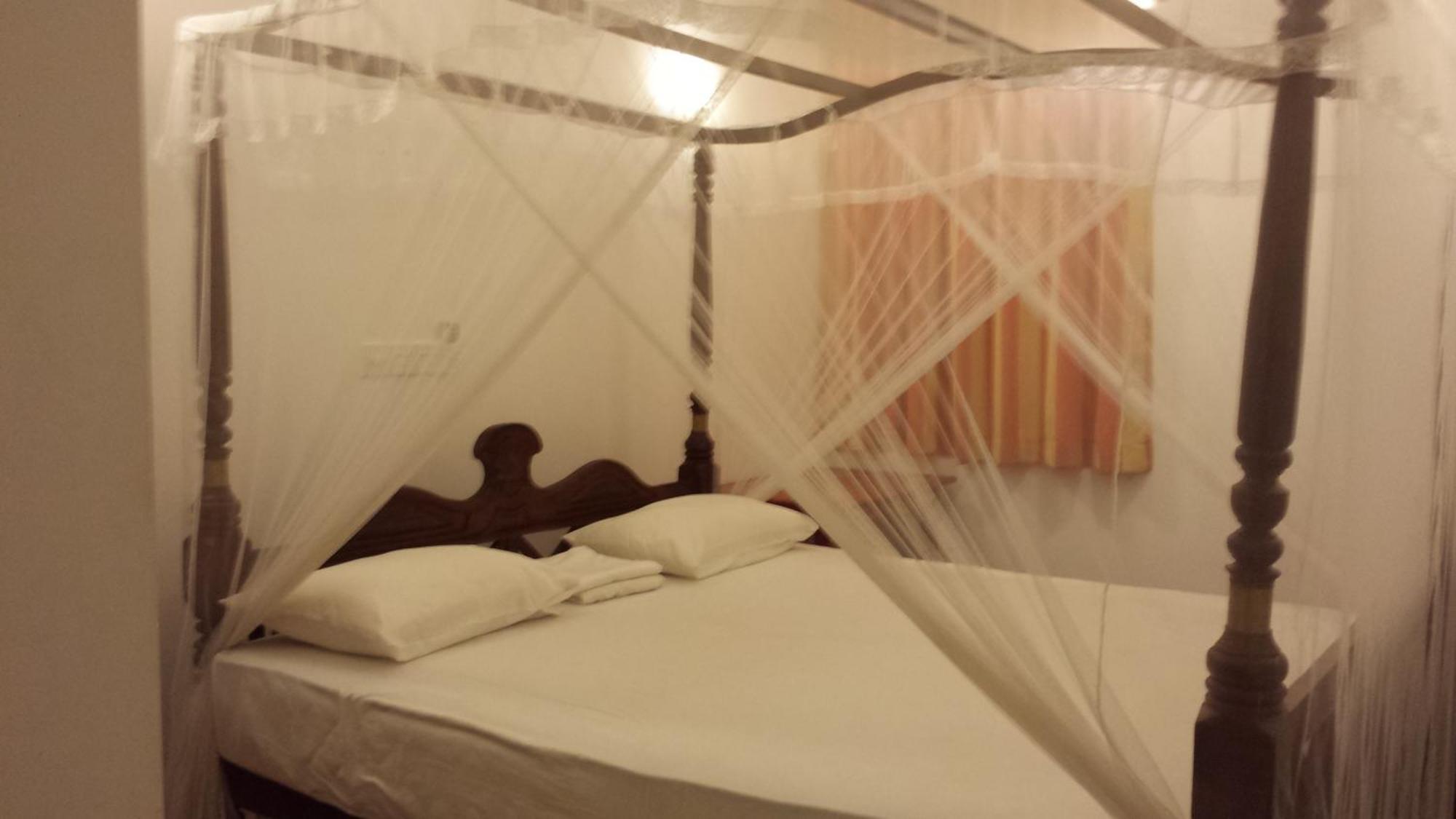 Nooit Gedacht Holiday Resort Unawatuna Δωμάτιο φωτογραφία