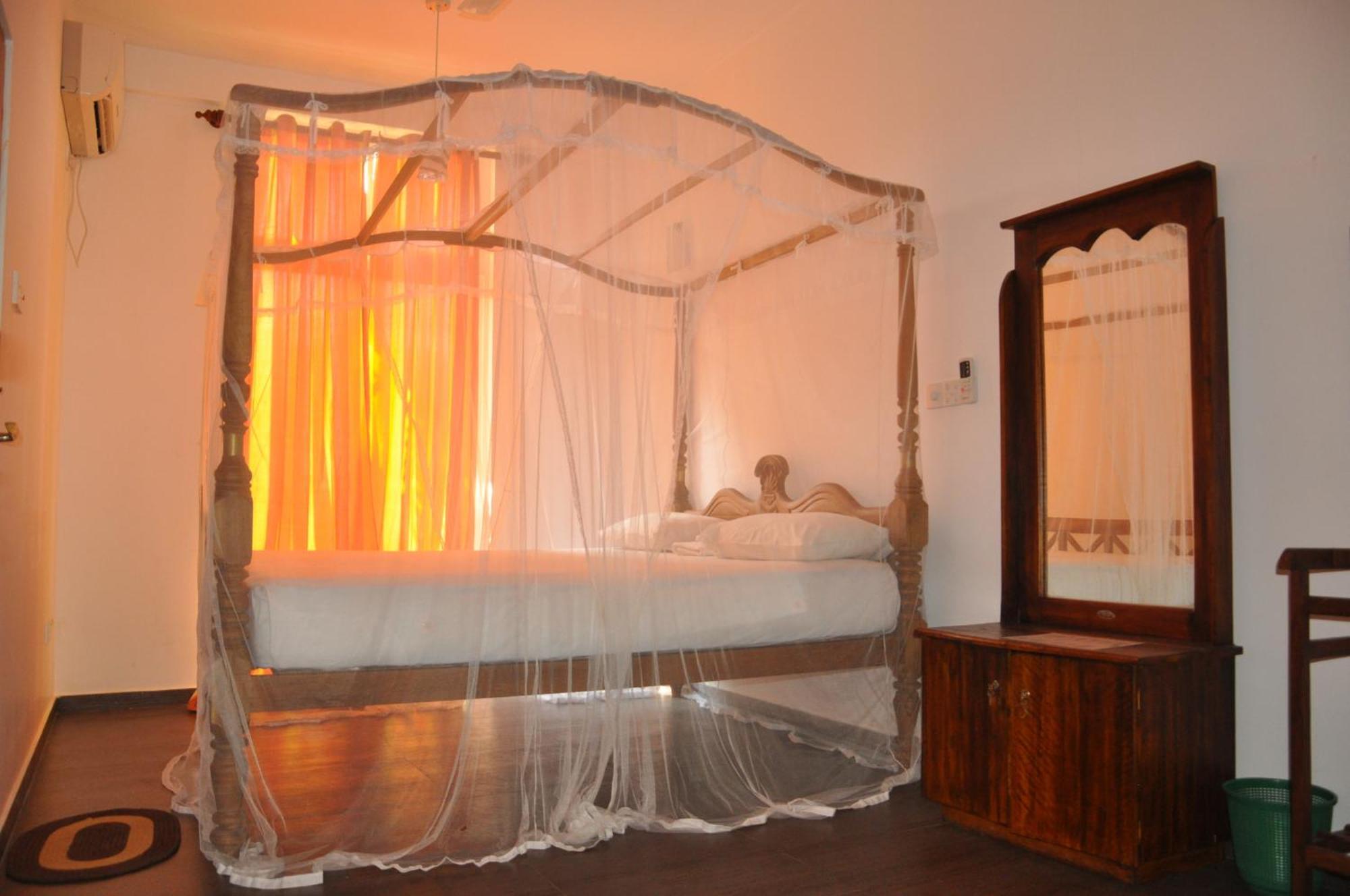 Nooit Gedacht Holiday Resort Unawatuna Δωμάτιο φωτογραφία